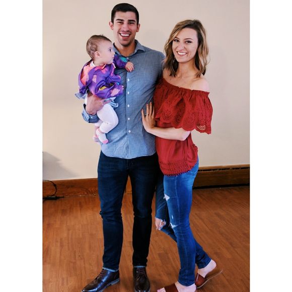 Meet your Posher, Amanda - Picture 1 of 1